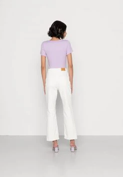 Monki Damen Jeans Bootcut - White Light -Monki Verkäufe 2022 0340bf66c2c54b92bae5447c4238a39a