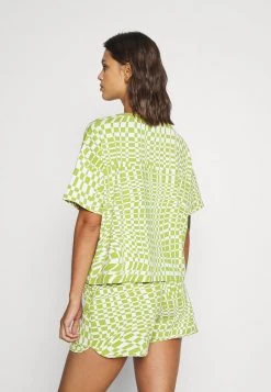 Monki Damen SET - Nachtwäsche Set - Green 9 Monki Damen SET - Nachtwäsche Set - Green -Monki Verkäufe 2022 0456b33647ae485bb6772349b371081c
