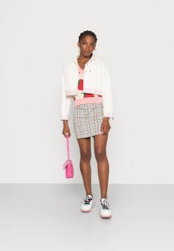 Monki Verkäufe 2022 -Monki Verkäufe 2022 0de6ef91e7f344c5947f0456a4d22052