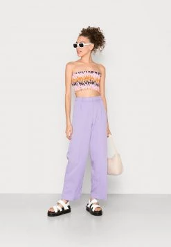 Monki Damen Top - Pink Light -Monki Verkäufe 2022 0ea5cff7cdc140e896f6145b3a5f2782