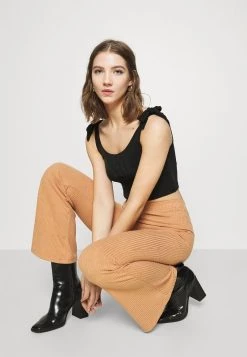 Monki Damen CALLY - Top - Black -Monki Verkäufe 2022 0f8f9ee53c2e4081b42f25c9704f3d11