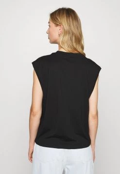 Monki Damen 2 PACK - T-Shirt Basic - Black Dark/white Light -Monki Verkäufe 2022 12671e281fef499cb16244ab325f2dad