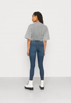 Monki Damen NOKIMI STORMY - Jeans Skinny Fit - Blue Medium Dusty -Monki Verkäufe 2022 1419582182db4190b2da1ee8927512a8