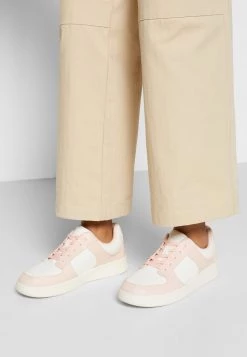 Monki Damen Sneaker Low - Pink -Monki Verkäufe 2022 19f287020c5748ca906236e58a89dbd4