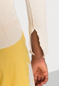 Monki Langarmshirt - Beige | Damen -Monki Verkäufe 2022 2256100ac05a4678b24eb17430355922