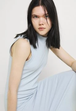 Monki Damen Strickkleid - Blue Light -Monki Verkäufe 2022 29bf342b6c74417a9dcdc8a474bc060c