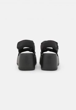 Monki Damen Plateausandalette - Black Dark 9 Monki Damen Plateausandalette - Black Dark -Monki Verkäufe 2022 31c864ba5c0e47799b515eb004716ee3