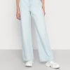 Monki Damen THEA - Jeans Relaxed Fit - Blue Dusty Light