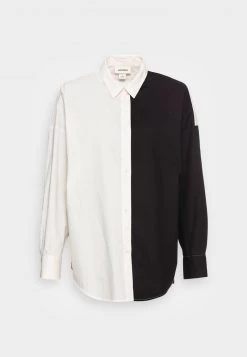 Monki Damen Hemdbluse - Black/white -Monki Verkäufe 2022 346037fb68d744769a8f63c60ef65825
