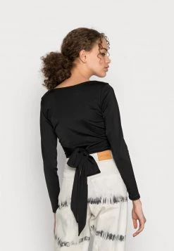 Monki Damen Langarmshirt - Black -Monki Verkäufe 2022 3500801182584987828682f65460af8a