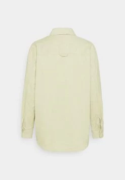 Monki Damen Hemdbluse - Green Solid -Monki Verkäufe 2022 356660305f7b43a2ae5115855391e3f2