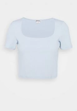 Monki Damen T-Shirt Basic - Light Blue -Monki Verkäufe 2022 35c61c1b0c29474f87e512fddff24697