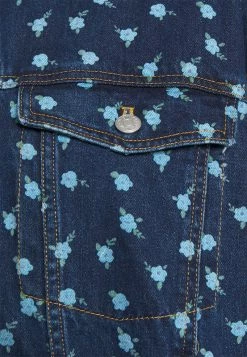 Monki Jeansjacke - Blue Medium | Damen -Monki Verkäufe 2022 371d7be15ccd42bdb6cbabaf80f94415