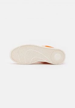 Monki Damen Sneaker Low - Orange -Monki Verkäufe 2022 37212412fd0d4c6e8852f00932030210