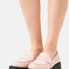 Monki Damen LOAFER VEGAN - Slipper - Pink