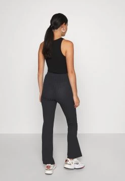 Monki Damen Stoffhose - Black Dark -Monki Verkäufe 2022 3d98b49a816242d8bdebf6c048f7d80f