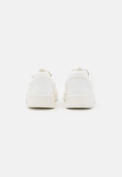 Monki Sneaker Low - White | Damen -Monki Verkäufe 2022 3f8ffbde5c2749f6be857ca1f0052a18