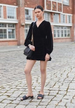 Monki Pantolette Flach - Black Dark | Damen