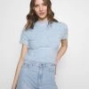 Monki Damen T-Shirt Print - Light Blue