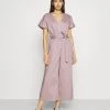 Monki Damen Jumpsuit - Purple