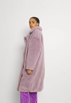 Monki Damen Wintermantel - Lilac -Monki Verkäufe 2022 52ca99fb948147f09da67c77df055502