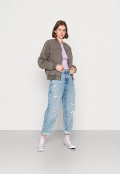 Monki Damen T-Shirt Basic - Lilac Purple Light -Monki Verkäufe 2022 54acb22471a6472aa7b98381043689e6