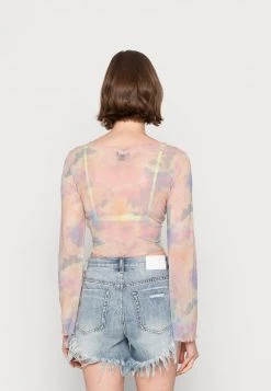Monki Damen Bluse - Retropastel -Monki Verkäufe 2022 567fc8eb8e2e438e8a8be35bc1167d4c