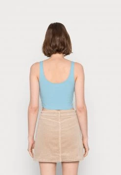 Monki Top - Blue Light/white | Damen -Monki Verkäufe 2022 600d88015fbd4bc6a6ce42771598d285
