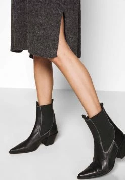 Monki Damen MALOU DRESS - Strickkleid - Grey Medium Dusty -Monki Verkäufe 2022 603d2df8cc7c43dbbf0d0f0a682bc652