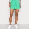 Monki Damen Shorts - Green Light