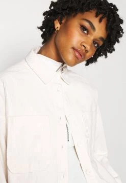 Monki Damen Hemdbluse - White Light -Monki Verkäufe 2022 6ae9dd57dc304f7284bc8494d27f14eb