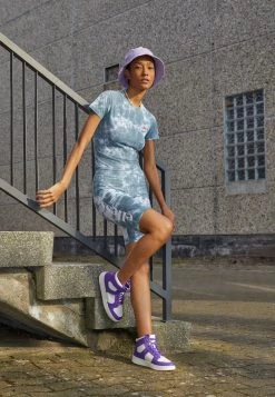 Monki Damen Sneaker High - Lilac