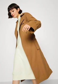 Monki Damen Strickkleid - White Light -Monki Verkäufe 2022 70fe6de2b9144cd4b8df12e5fb679b32