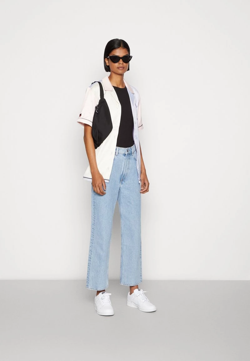 Monki Damen 3 PACK - Top - Beige Mole/black/yellow Dusty Light 1 Monki Damen 3 PACK - Top - Beige Mole/black/yellow Dusty Light