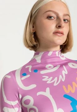 Monki Damen Langarmshirt - Lilac Purple Sketchy Purple -Monki Verkäufe 2022 7db6a4ff38bb4d0b9049646755aa5e60