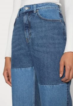 Monki Damen Jeans Relaxed Fit - Blue Medium -Monki Verkäufe 2022 7dbe24ca6e0447aaa5be6e365b44e223