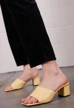 Monki Damen Pantolette Hoch - Yellow Dusty Light 11 Monki Damen Pantolette Hoch - Yellow Dusty Light -Monki Verkäufe 2022 81d0b64d1d8b4d29a151ebce207d0dab