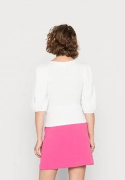 Monki Damen Bluse - White Light -Monki Verkäufe 2022 86067542243e4b298709fc9d77fea8c8