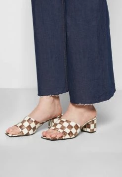 Monki Damen Pantolette Hoch - Brown Dark -Monki Verkäufe 2022 863429ce41fa4ebda8418c5484079747