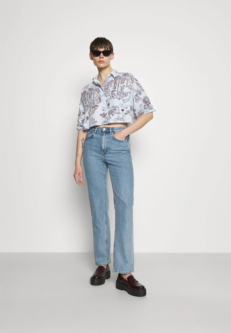 Monki Damen Hemdbluse - Summerinfrance 2 Monki Damen Hemdbluse - Summerinfrance – Bild 2