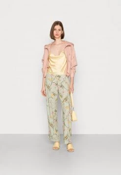 Monki Damen Top - Yellow -Monki Verkäufe 2022 8bab6d8a5ab94d2ba9f66080e0f87400