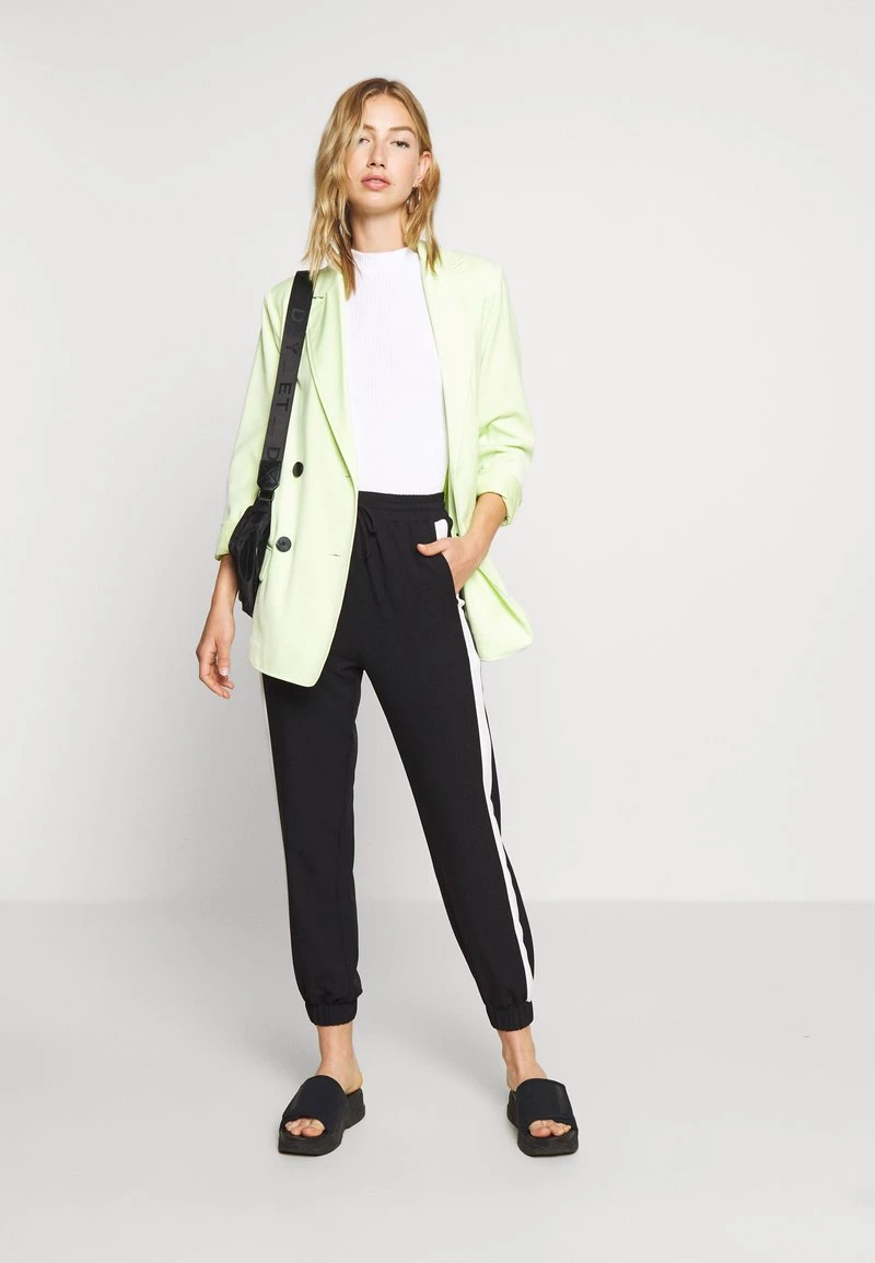 Monki T-Shirt Basic - Black/white | Damen 1 Monki T-Shirt Basic - Black/white | Damen