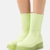 Monki Damen Plateaustiefel - Green