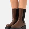 Monki Damen Plateaustiefel - Brown Dark