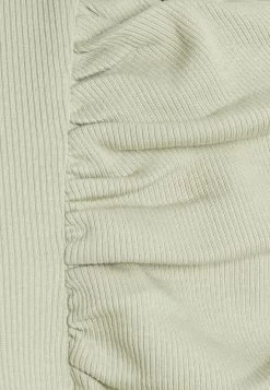 Monki OFELIA - Langarmshirt - Green Dusty Light | Damen -Monki Verkäufe 2022 9db698a5766441a68aef186936a2a1e5