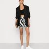 Monki 2 PACK - Shorts - Black/zebra | Damen