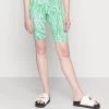Monki Damen Shorts - Green/blue