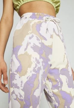 Monki Damen Jogginghose - Multi-coloured 9 Monki Damen Jogginghose - Multi-coloured -Monki Verkäufe 2022 a0c8935a8ec84d738e284cb6e35648a2