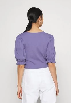 Monki Damen T-Shirt Print - Lilac Purple Medium Dusty -Monki Verkäufe 2022 a99f7be3f7b04e0cb7100a4f6540a7ca