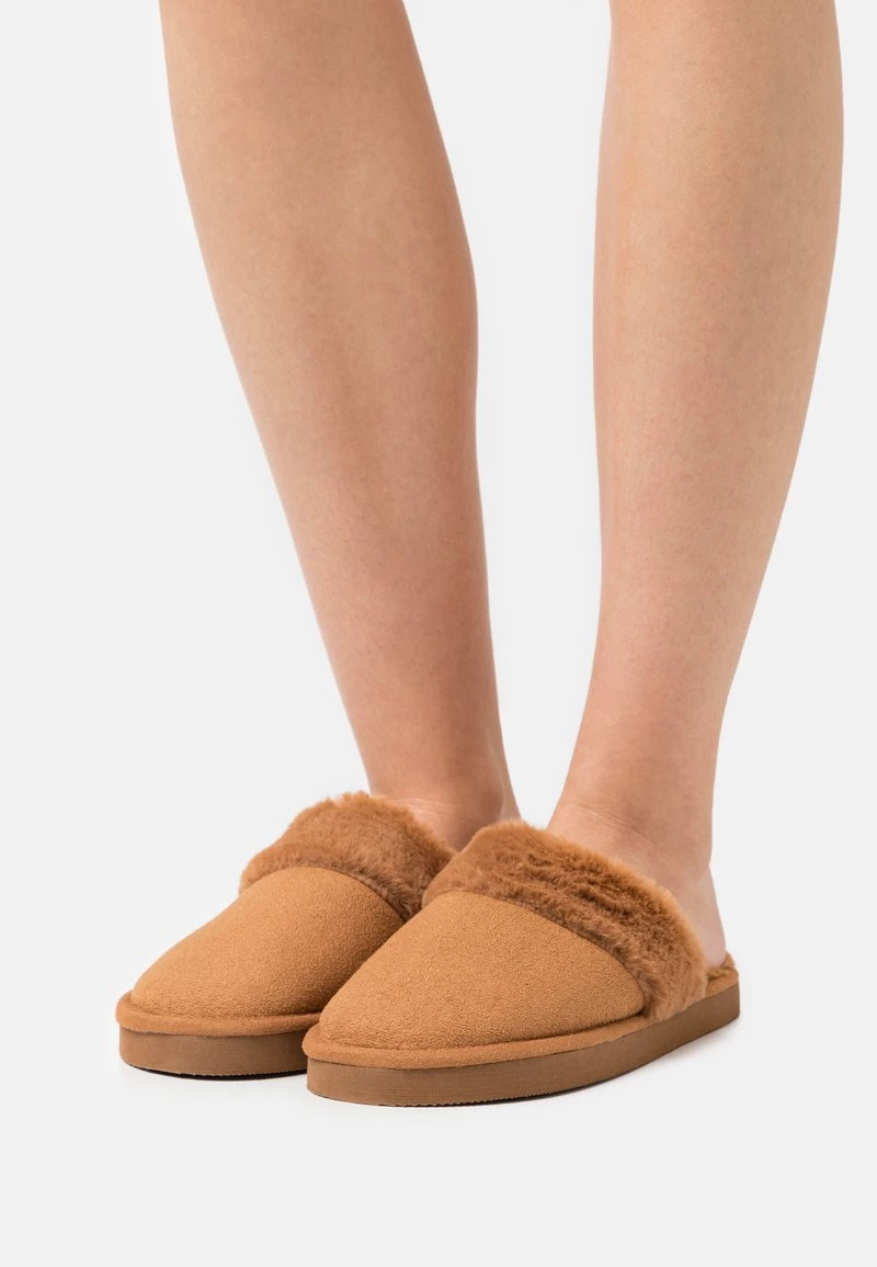 Monki Damen Hausschuh - Beige Dark 1 Monki Damen Hausschuh - Beige Dark